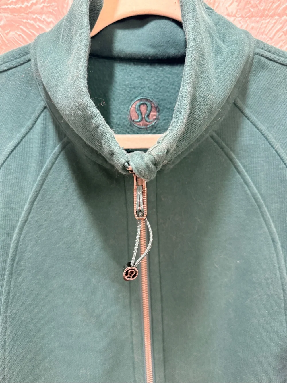 lululemon athletica grab this
